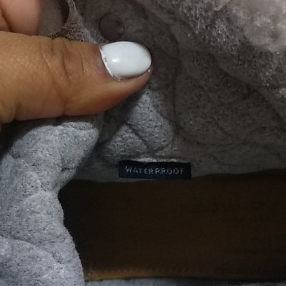 Waterproof boots - Picture 5 of 6